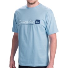 54%OFF メンズサーフィンとスケートシャツ クイックシルバー標準Tシャツ - ショートスリーブ（男性用） Quiksilver Standard T-Shirt - Short Sleeve (For Men)画像